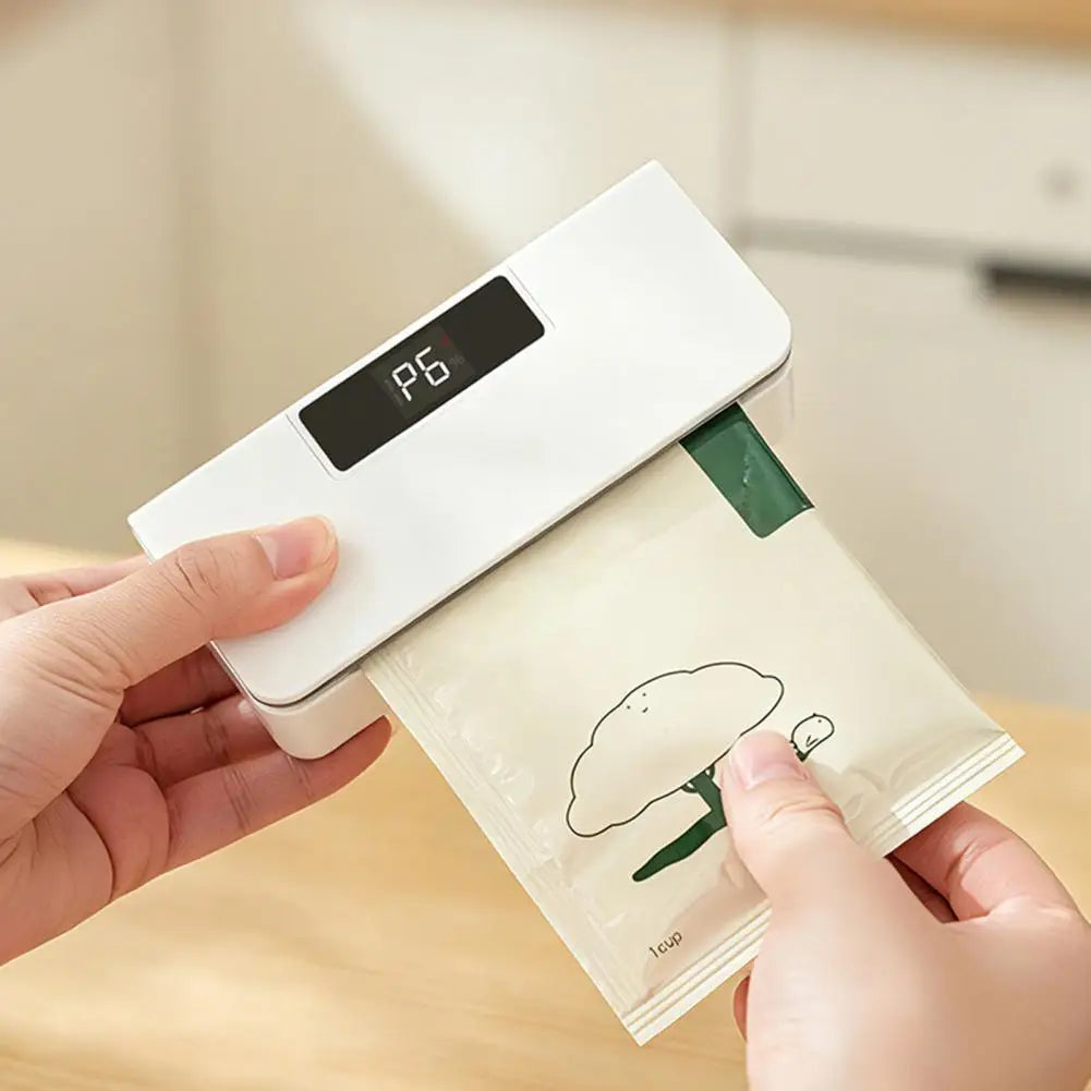 Sigillatore Portatile per Buste: Freschezza a Portata di Mano